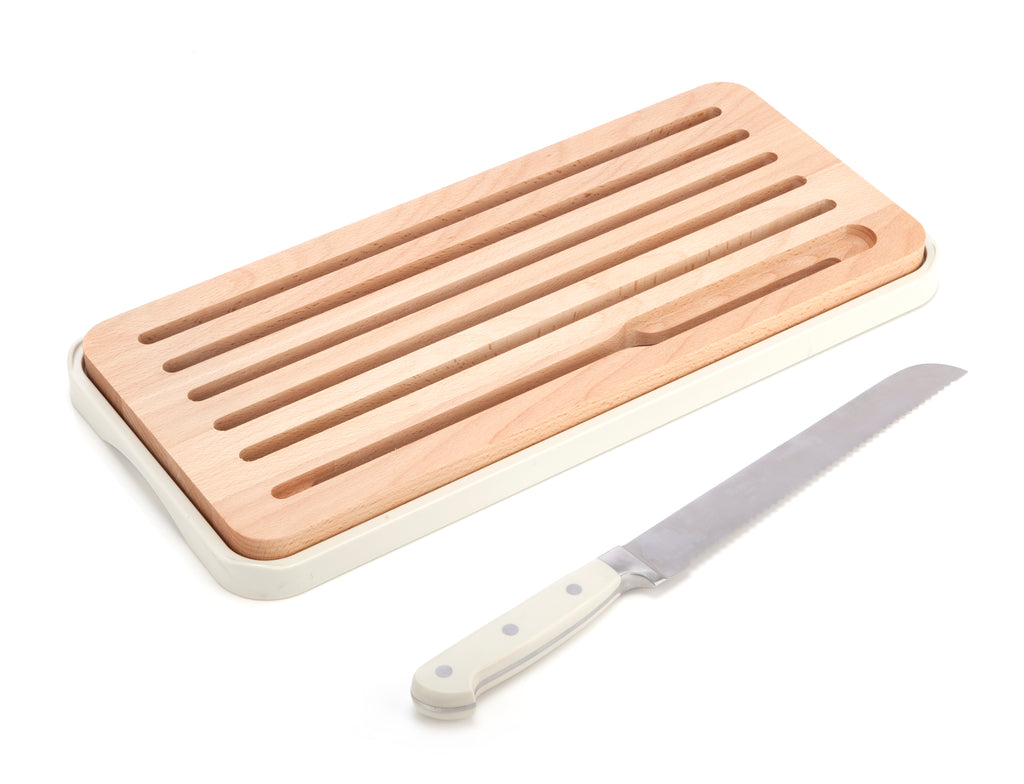 Bread board and knife set